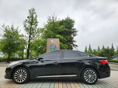 Hyundai Grandeur 2014, 216000 км, за 2149.84 USD - фото 7