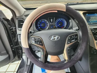 Hyundai Grandeur 2014, 216000 км, за 2149.84 USD - фото 18