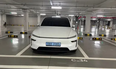 Tesla Model Y 2025, 2200 км, за 34527.71 USD