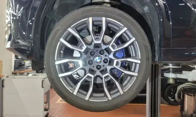 BMW X6 2024, 27410 км, за 61237.82 USD