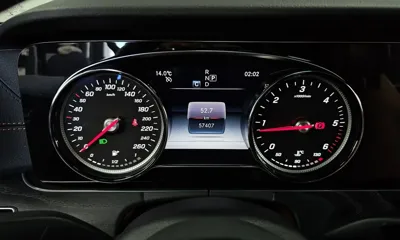 Mercedes-Benz E-Class 2019, 57407 км, за 21662.07 USD - фото 8