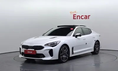 Kia Stinger · 2023 год