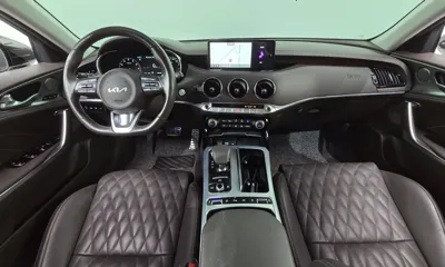 Kia Stinger 2023, 46138 км, за 19358.02 USD - фото 7