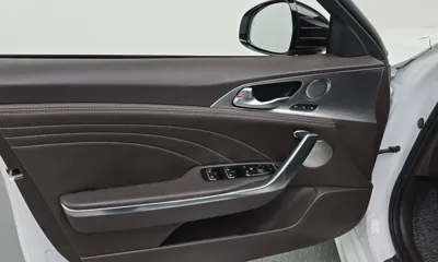 Kia Stinger 2023, 46138 км, за 19358.02 USD - фото 24