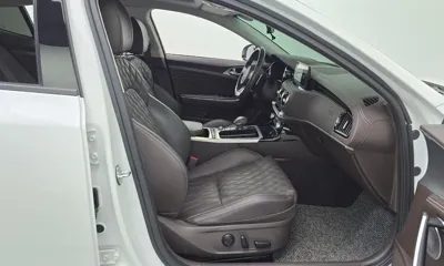 Kia Stinger 2023, 46138 км, за 19358.02 USD - фото 26