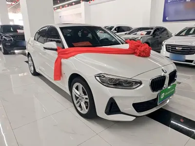BMW 1 Series 2020, 67000 км, за 10168.15 USD