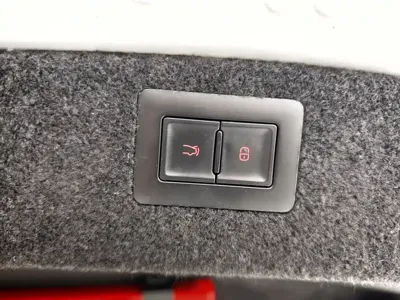 BYD Han 2022, 80000 км, за 16944.39 USD - фото 7