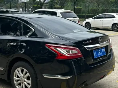 Nissan Teana 2016, 130000 км, за 5716.89 USD - фото 8
