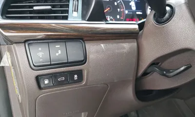 Kia K7 2018, 80422 км, за 8467.9 USD - фото 19