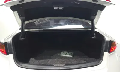 Kia K7 2018, 80422 км, за 8467.9 USD - фото 20