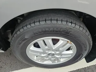 Hyundai Starex 2017, 123752 км, за 7285.98 USD