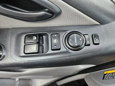 Hyundai Starex 2017, 123752 км, за 7285.98 USD - фото 12