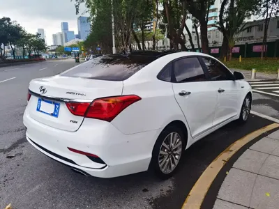 Hyundai Mistra 2017, 53000 км, за 5422.21 USD