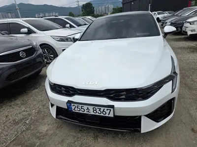 Kia K5 · 2024 год