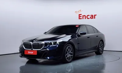 BMW 5-Series · 2025 год