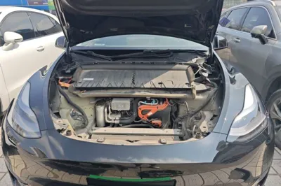Tesla Model Y 2022, 81100 км, за 24955 USD - фото 17