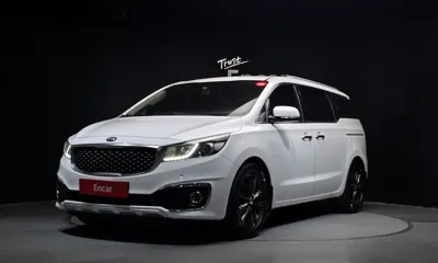 Kia Canival · 2018 год