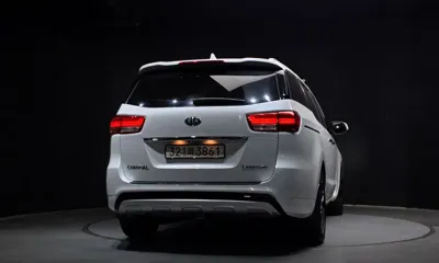 Kia Canival 2018, 188791 км, за 6144.7 USD
