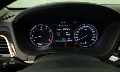Hyundai Genesis 2015, 94637 км, за 7234.94 USD - фото 8