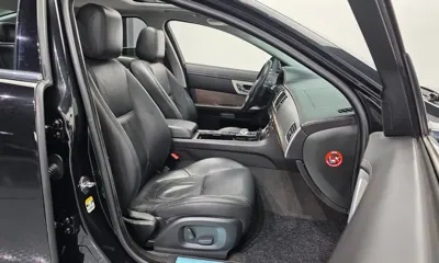 Jaguar XF 2015, 83629 км, за 5185.77 USD - фото 11