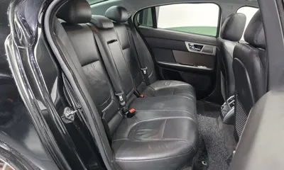 Jaguar XF 2015, 83629 км, за 5185.77 USD - фото 12