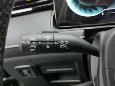 Roewe RX5 2022, 40300 км, за 6150.56 USD - фото 21