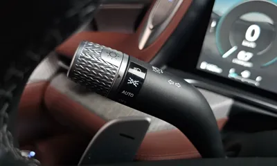Genesis G90 2025, 37351 км, за 58566.81 USD - фото 41