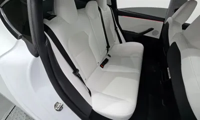 Tesla Model 3 2024, 115648 км, за 25993.5 USD - фото 12