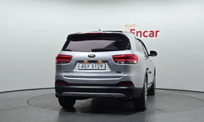 Kia Sorento 2015, 137531 км, за 7670.8 USD
