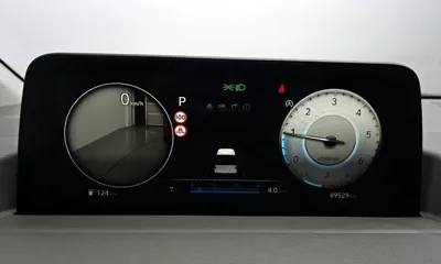 Hyundai Staria 2022, 89529 км, за 20812.68 USD - фото 8