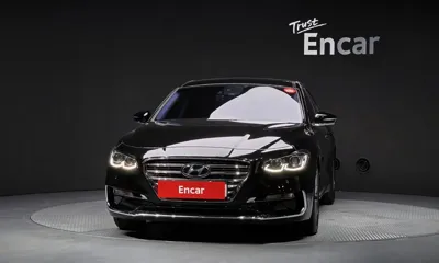 Hyundai Grandeur 2018, 77016 км, за 10994.02 USD