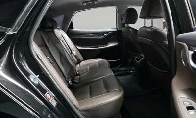 Hyundai Grandeur 2018, 77016 км, за 10994.02 USD - фото 11