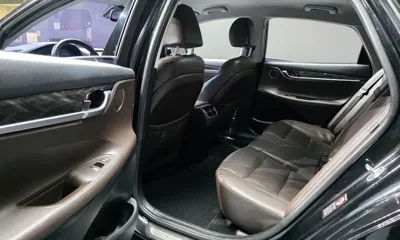 Hyundai Grandeur 2018, 77016 км, за 10994.02 USD - фото 12