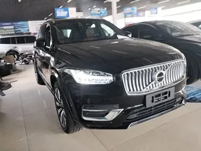 Volvo XC90 2024, 35500 км, за 44643.04 USD
