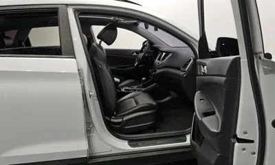 Hyundai Tucson 2017, 118379 км, за 6937.56 USD - фото 11