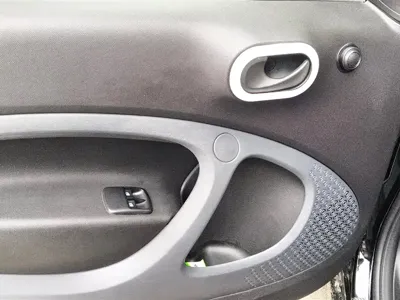 Smart Smart Fortwo 2016, 77400 км, за 5344.25 USD - фото 7