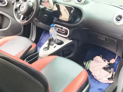 Smart Smart Fortwo 2016, 77400 км, за 5344.25 USD - фото 8