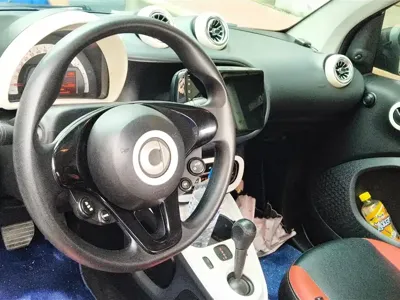 Smart Smart Fortwo 2016, 77400 км, за 5344.25 USD - фото 12