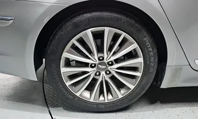 Hyundai Genesis 2013, 113265 км, за 4162.54 USD