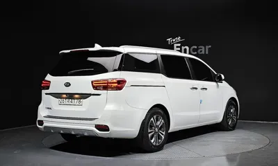 Kia Canival 2020, 87561 км, за 11051.16 USD - фото 2