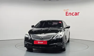 Hyundai Grandeur 2017, 119746 км, за 4485.47 USD