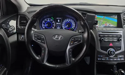 Hyundai Grandeur 2017, 119746 км, за 4465.16 USD - фото 13
