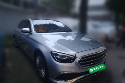 Mercedes-Benz E-Class 2022, 29900 км, за 44058 USD
