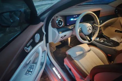 Mercedes-Benz E-Class 2022, 29900 км, за 44058 USD - фото 16