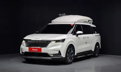 Kia Canival · 2023 год