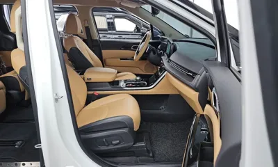 Kia Canival 2023, 70414 км, за 19209.47 USD - фото 11