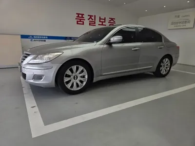 Hyundai Genesis 2008, 250835 км, за 1824.11 USD