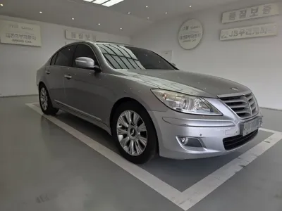 Hyundai Genesis 2008, 250835 км, за 1824.11 USD