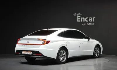 Hyundai Sonata 2022, 99794 км, за 9375.62 USD
