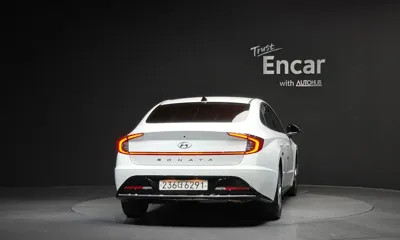 Hyundai Sonata 2022, 99794 км, за 9375.62 USD